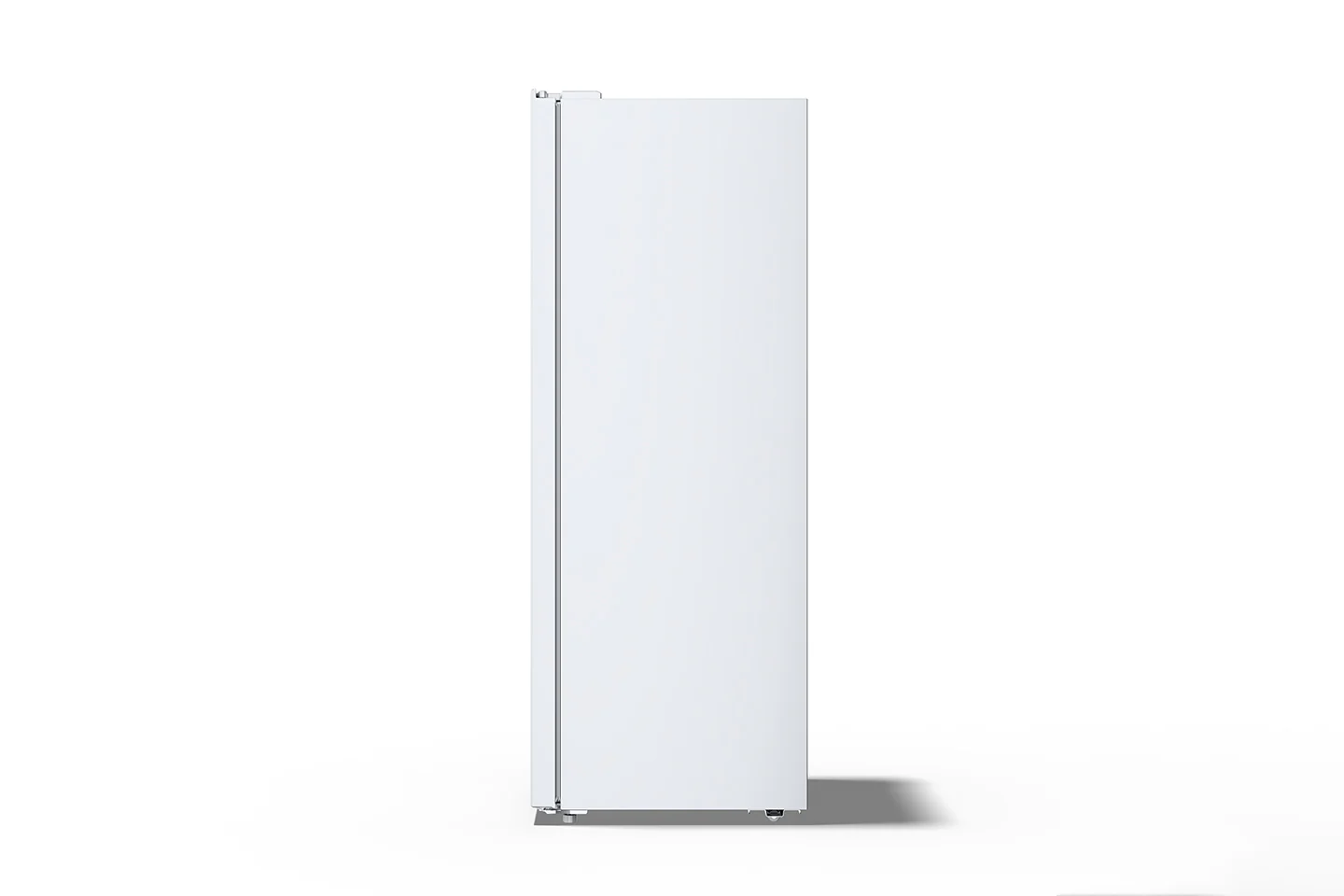 11 CuFt Reversible Door Upright Freezer - Image 3